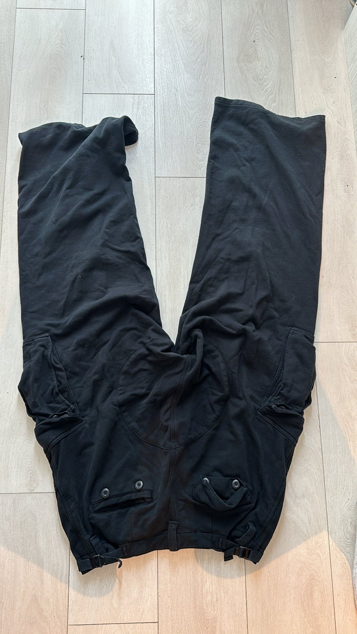 Balenciaga black sweats pants - Private property