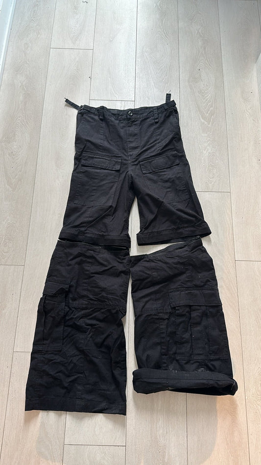 Balenciaga cargo pants (convertible black) - Private property